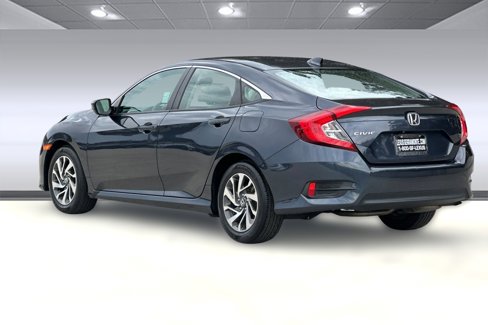 Used 2018 Honda Civic EX image 3