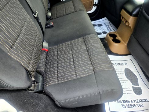 Used 2012 Jeep Wrangler Unlimited Rubicon w/ Connectivity Group image 62