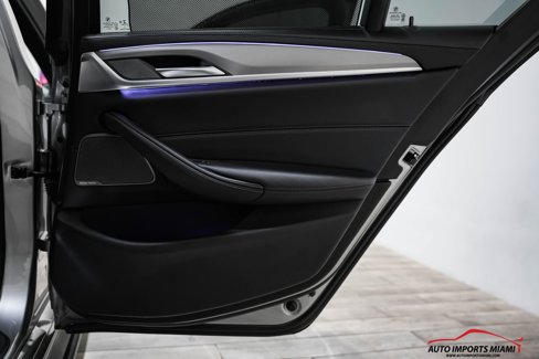 Used 2019 BMW M5 w/ Executive Package image 56