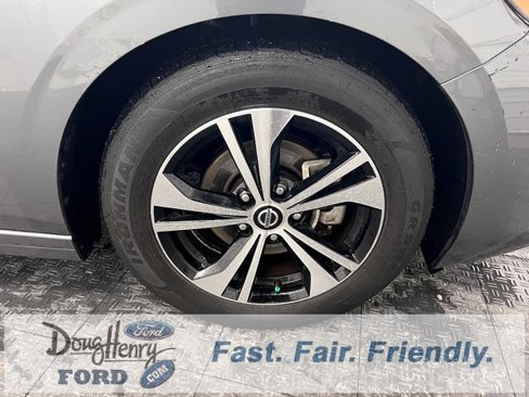 Used 2023 Nissan Sentra SV image 17