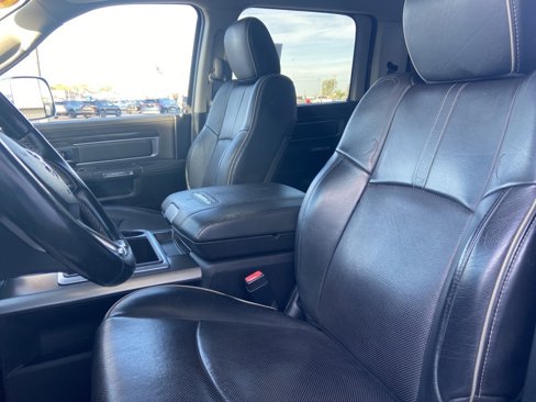 Used 2015 RAM 1500 Limited image 12
