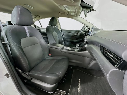 Used 2022 Nissan Sentra SV image 29