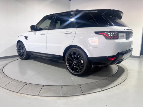 Used 2020 Land Rover Range Rover Sport HSE image 15