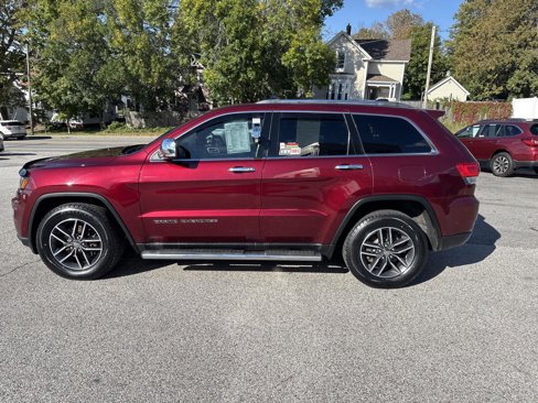 Used 2018 Jeep Grand Cherokee Limited w/ Luxury Group II image 2