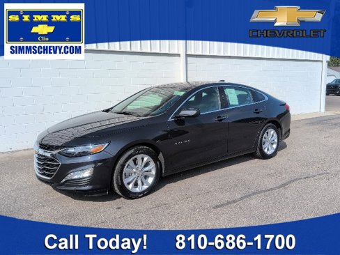Used 2022 Chevrolet Malibu LT w/ Leather Package image 1