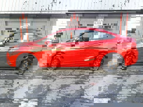 Used 2018 Chevrolet Cruze LS image 1