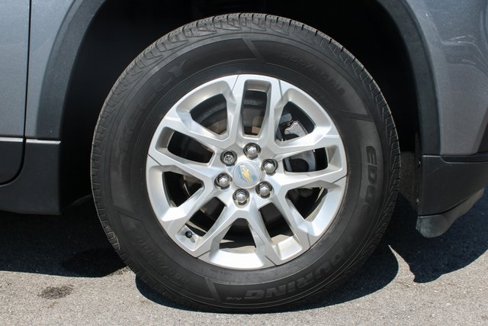 Used 2020 Chevrolet Traverse LS image 42