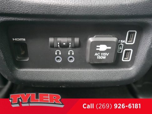Used 2020 Honda Pilot Touring image 45