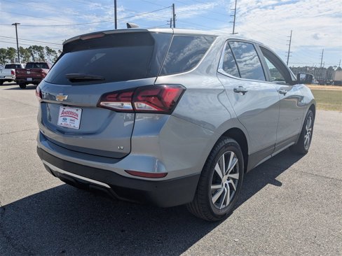 Used 2024 Chevrolet Equinox LT image 4