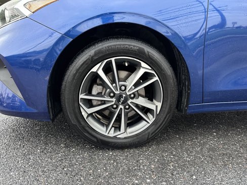 Used 2023 Kia Forte LXS w/ LXS Technology Package image 12