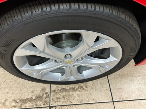 Used 2017 Chevrolet Cruze Premier image 17