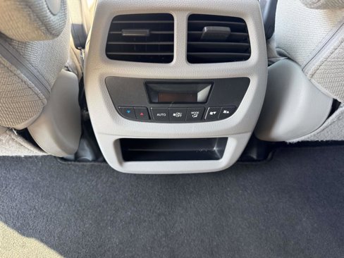 Used 2018 Honda Pilot EX image 18