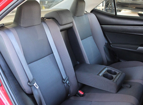 Used 2018 Toyota Corolla L image 12