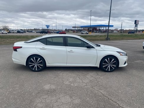 Used 2022 Nissan Altima 2.5 SR image 7