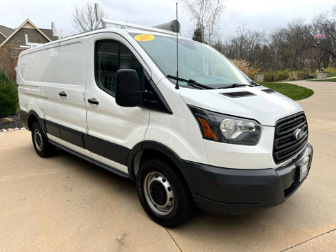 Used 2017 Ford Transit 250 130 Low Roof image 8