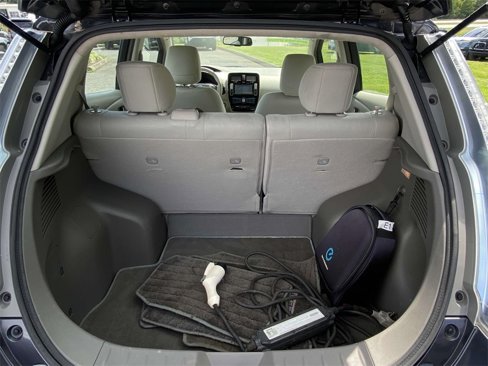 Used 2013 Nissan Leaf SV w/ LED & Quick Charge Pkg image 29