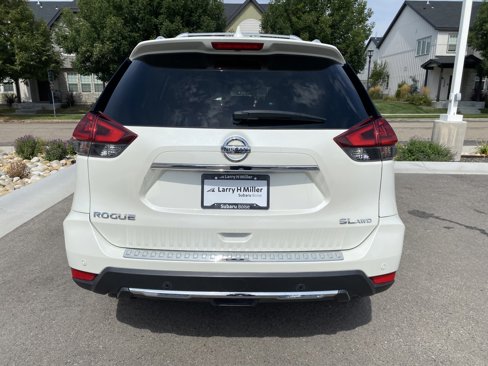 Used 2019 Nissan Rogue SL w/ Premium Package image 5