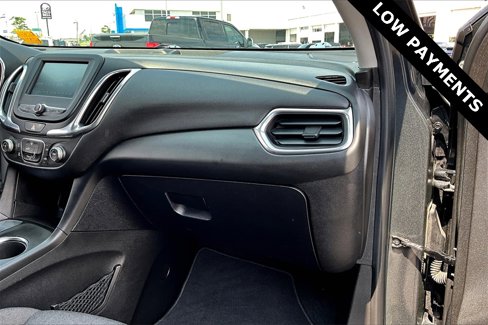 Used 2018 Chevrolet Equinox LT image 25