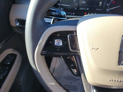 Certified 2022 Lincoln Corsair FWD image 27