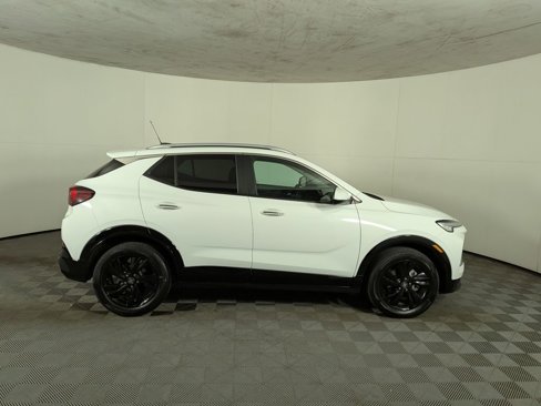 Certified 2024 Buick Encore GX Sport Touring w/ Comfort Package image 6