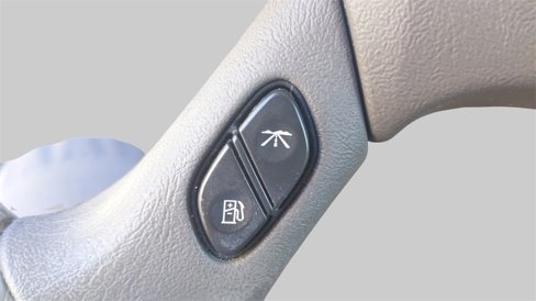 Used 2003 Cadillac Escalade 2WD image 23