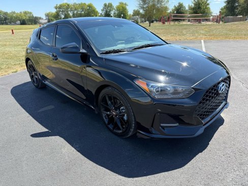 Used 2021 Hyundai Veloster Turbo R-Spec image 3