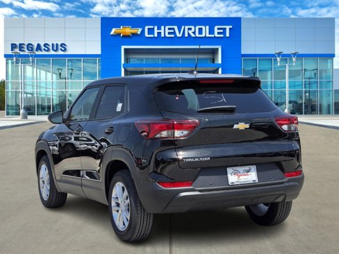 New 2026 Chevrolet TrailBlazer LS w/ LS Convenience Package image 4