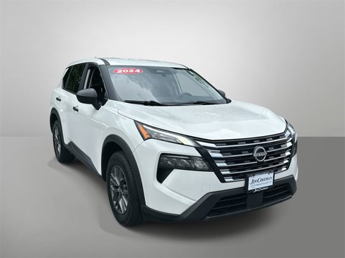 Certified 2024 Nissan Rogue S image 24