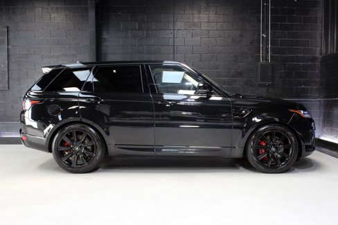 Used 2020 Land Rover Range Rover Sport HST image 9