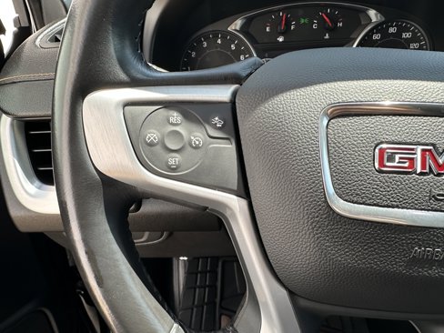 Used 2021 GMC Terrain SLE w/ Driver Convenience Package image 16