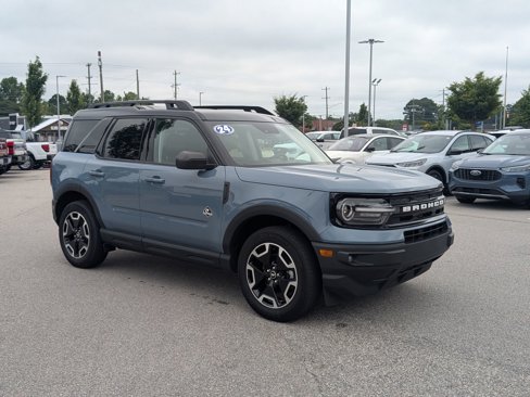 Used 2024 Ford Bronco Sport Outer Banks image 6