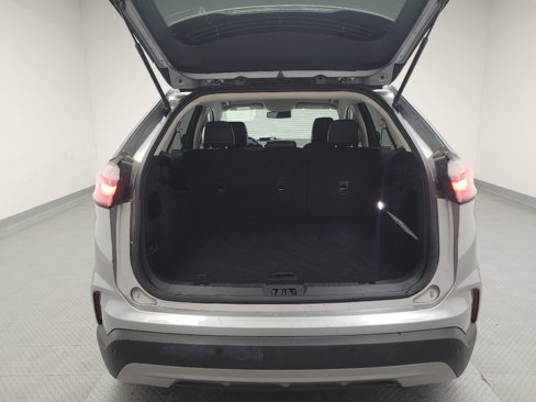 Used 2024 Ford Edge SEL image 29
