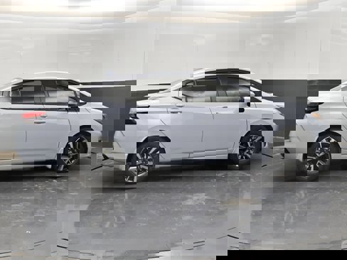 New 2025 Nissan Versa SV w/ Trunk Package image 2