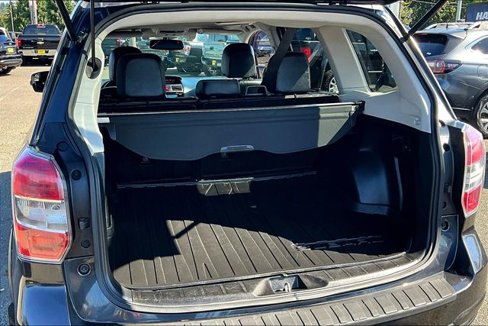Used 2016 Subaru Forester 2.0XT Touring w/ Eyesight & Navigation System image 26