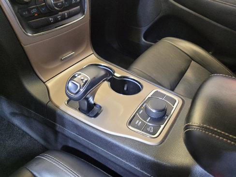Used 2015 Jeep Grand Cherokee Limited image 26