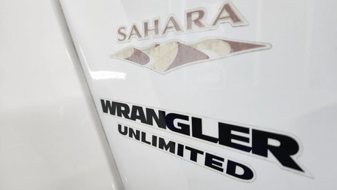 Used 2010 Jeep Wrangler Unlimited Sahara w/ Dual Top Group image 32