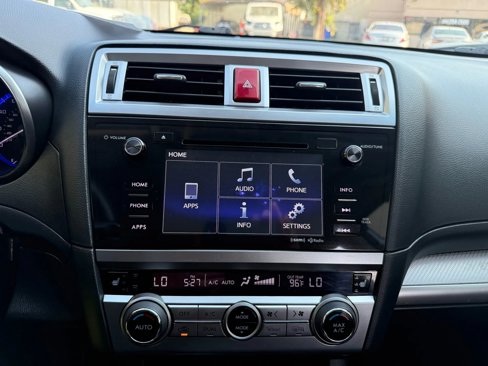 Used 2017 Subaru Legacy 2.5i Premium image 14