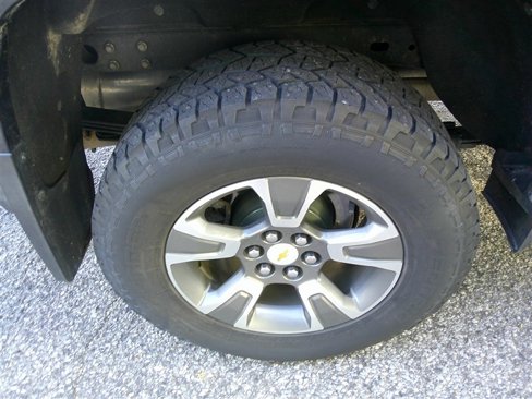 Used 2017 Chevrolet Colorado Z71 image 23