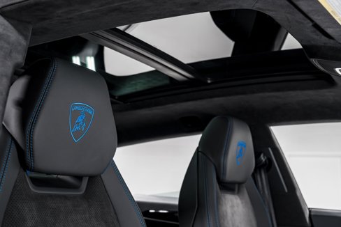 Used 2023 Lamborghini Urus S image 42