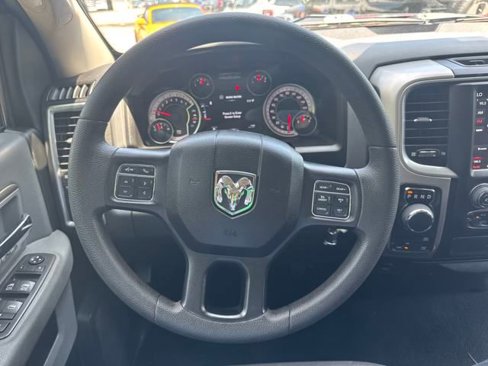 Used 2019 RAM 1500 Classic Warlock w/ Electronics Group image 16