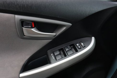 Used 2015 Toyota Prius Three image 50
