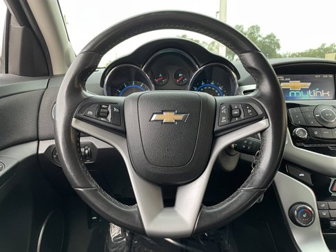 Used 2016 Chevrolet Cruze LT w/ Sun, Sound and Sport Package image 26