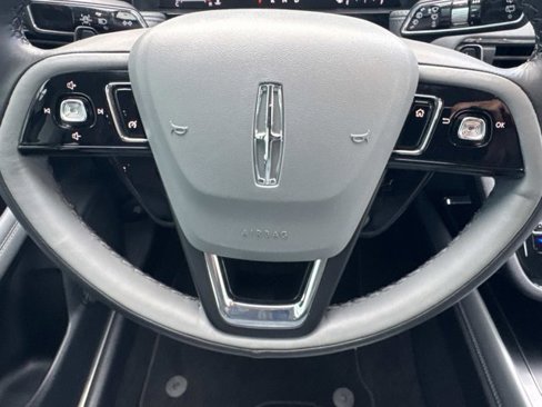 Certified 2021 Lincoln Corsair FWD image 28