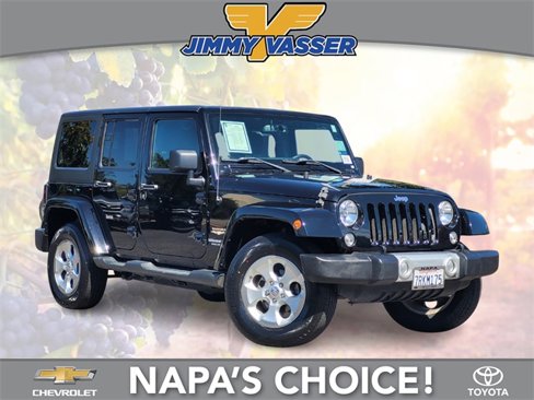 Used 2015 Jeep Wrangler Unlimited Sahara w/ Connectivity Group image 1