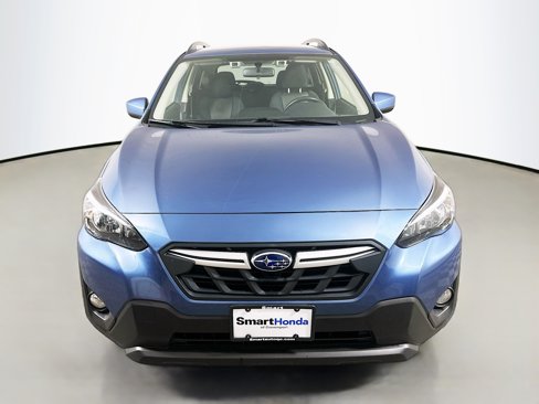 Used 2021 Subaru Crosstrek 2.0i Premium image 2