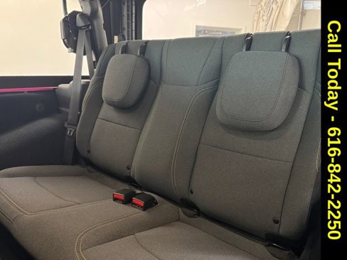 Used 2024 Jeep Wrangler Sport image 20
