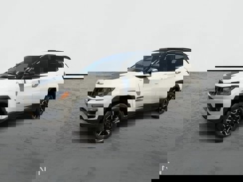 Used 2020 Jeep Compass Trailhawk image 4