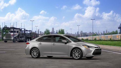 New 2025 Toyota Corolla LE image 13