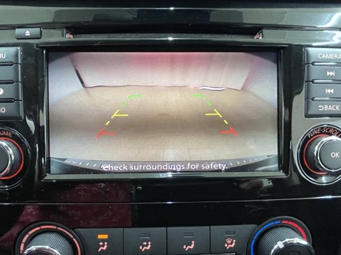 Used 2019 Nissan Rogue S image 25