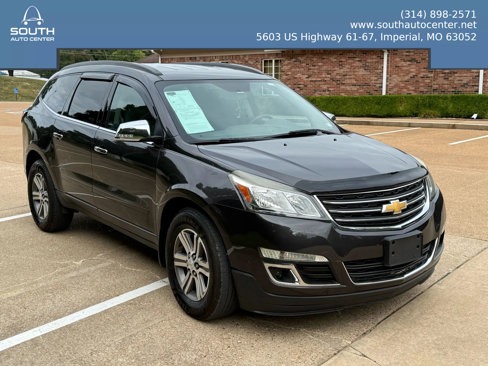 Used 2016 Chevrolet Traverse LT image 1